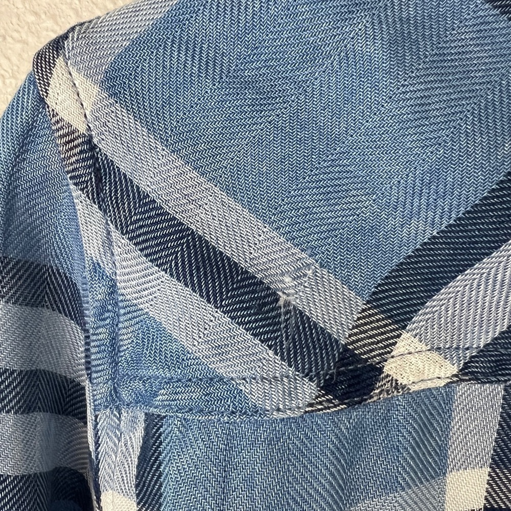 Rails Hunter Lapis White Black Button Up Shirt - image 7